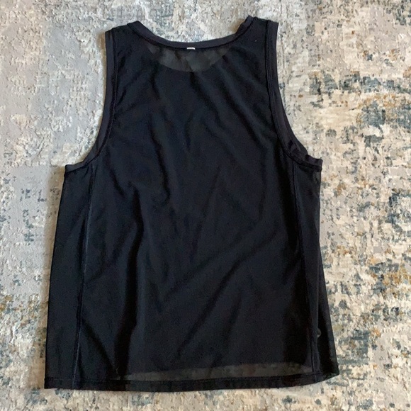 Black lightweight top - Picture 2 of 3